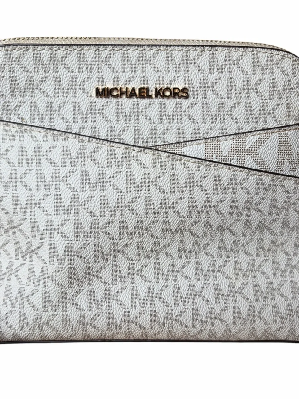Michael Kors Jet Set Travel Md Dome Crossbody Vanilla 35F1GTVC6B